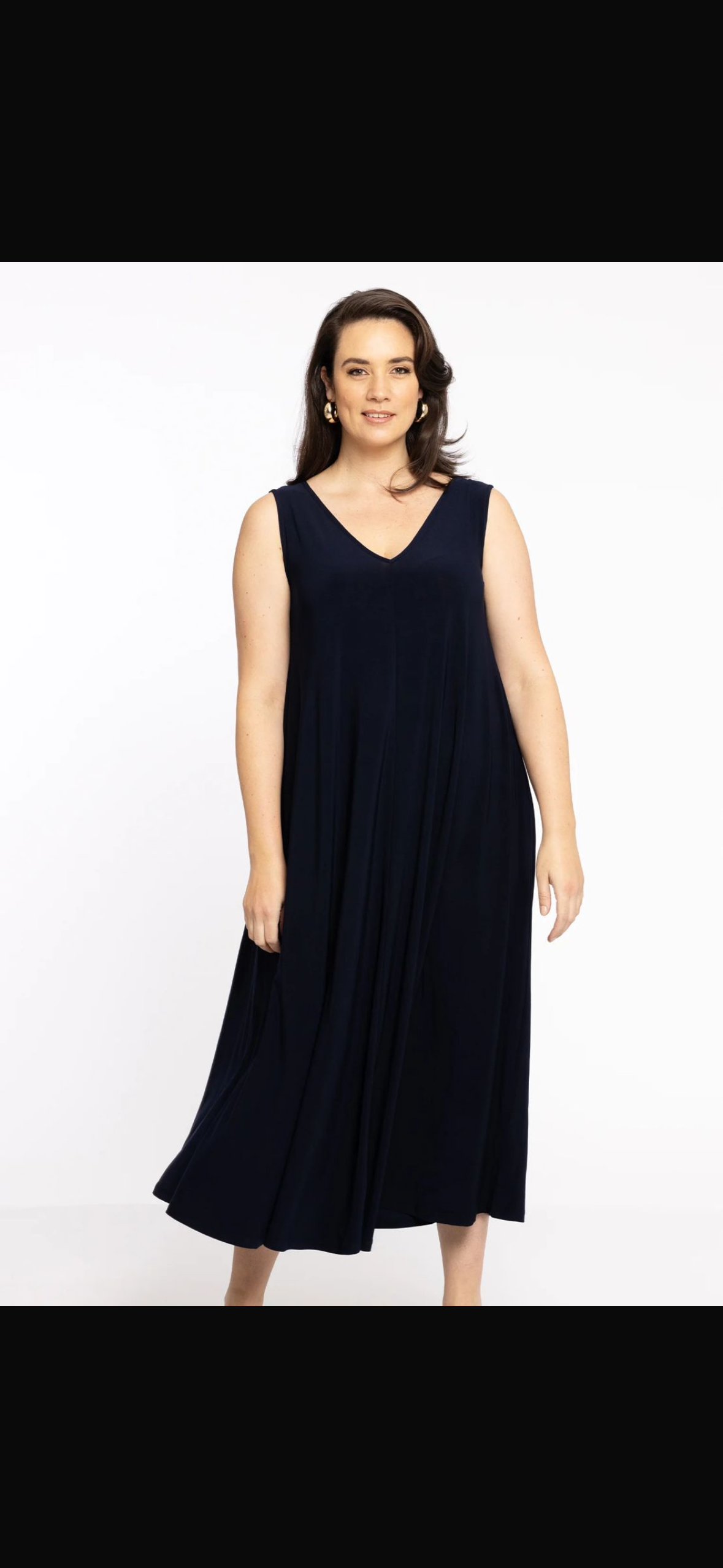 PLUS SIZE FLOWY DRESS